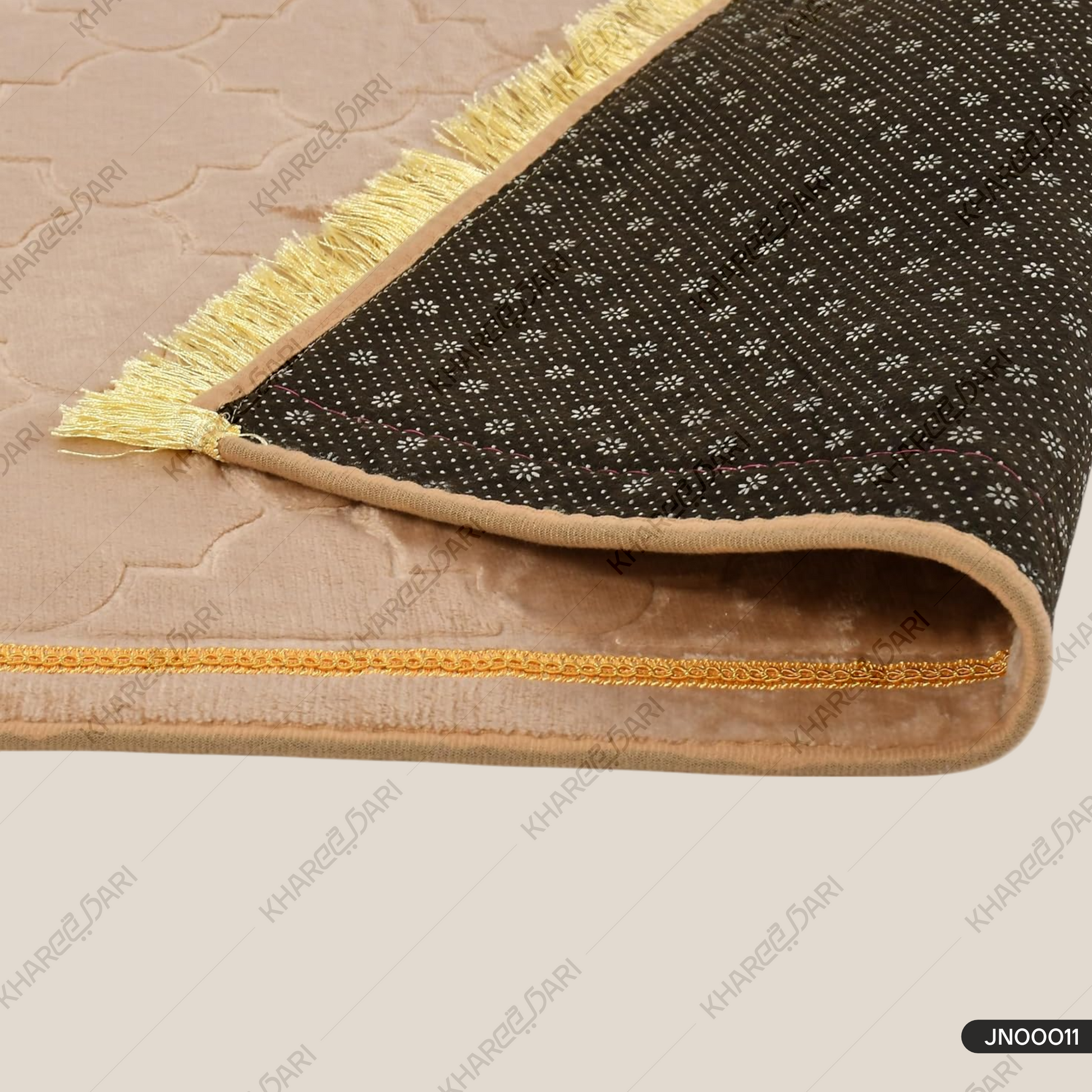 Jannat Premium Janamaz Prayer Mat Musalla Soft Velvet Mat for Salah  and Namaz