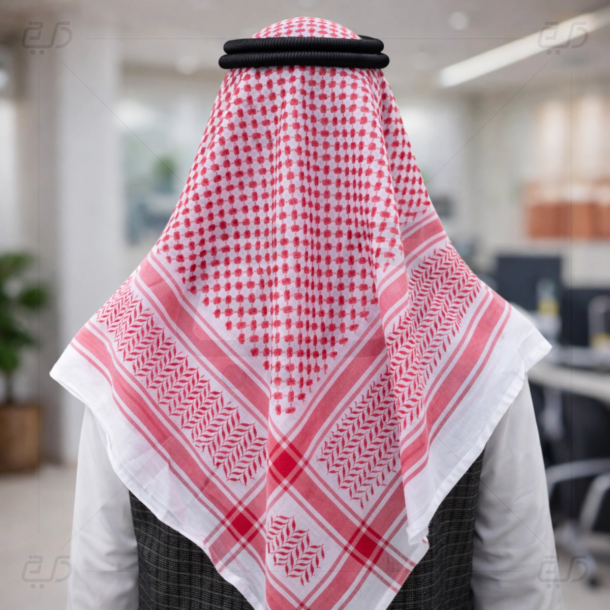 Premium Arabian Shemagh – Traditional Arab Cotton Headscarf