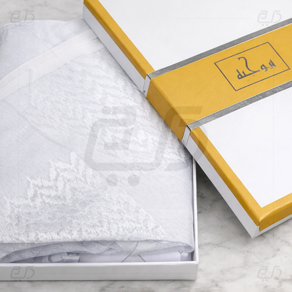 Premium Arabian Shemagh – Traditional Arab Cotton Headscarf