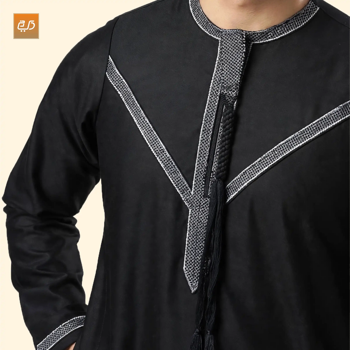 Hayat Tassel Neck Omani Jubba | Black