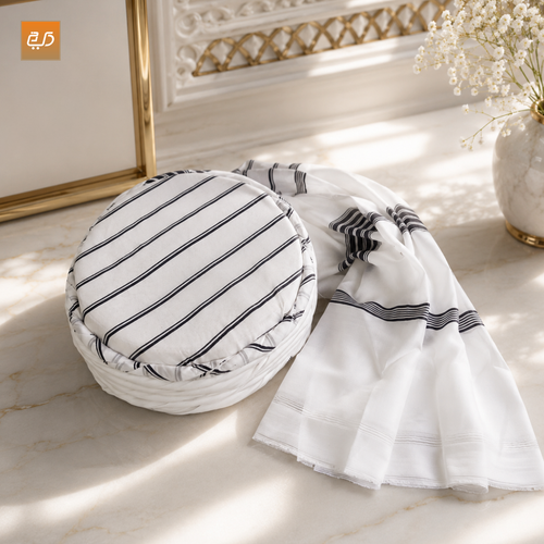 #white-with-black-line