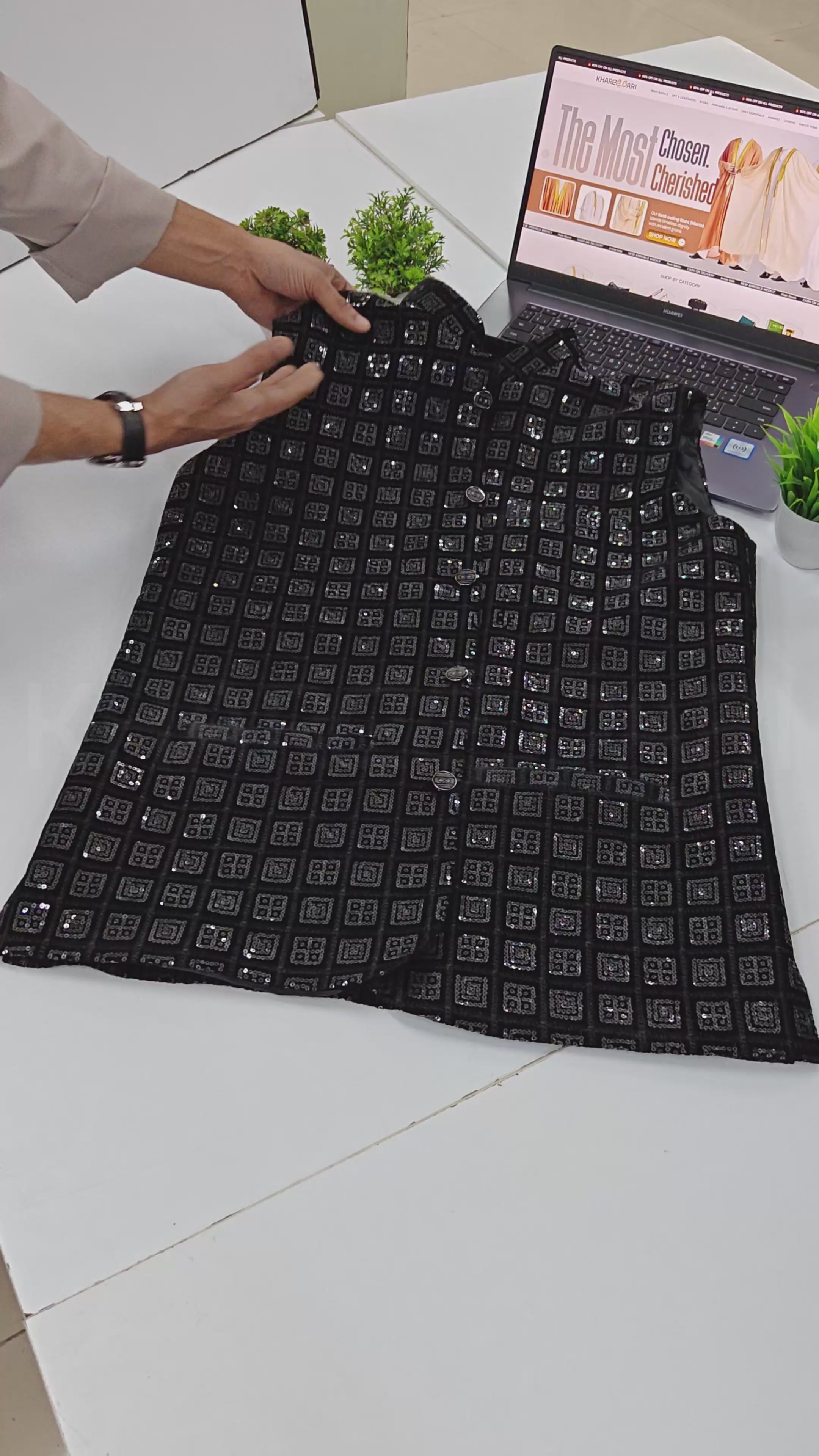 Sequence Velvet Nehru Jacket (Sadri)